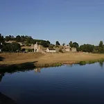 Middlegate *