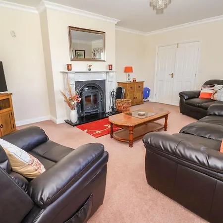 Middlegate Holiday home